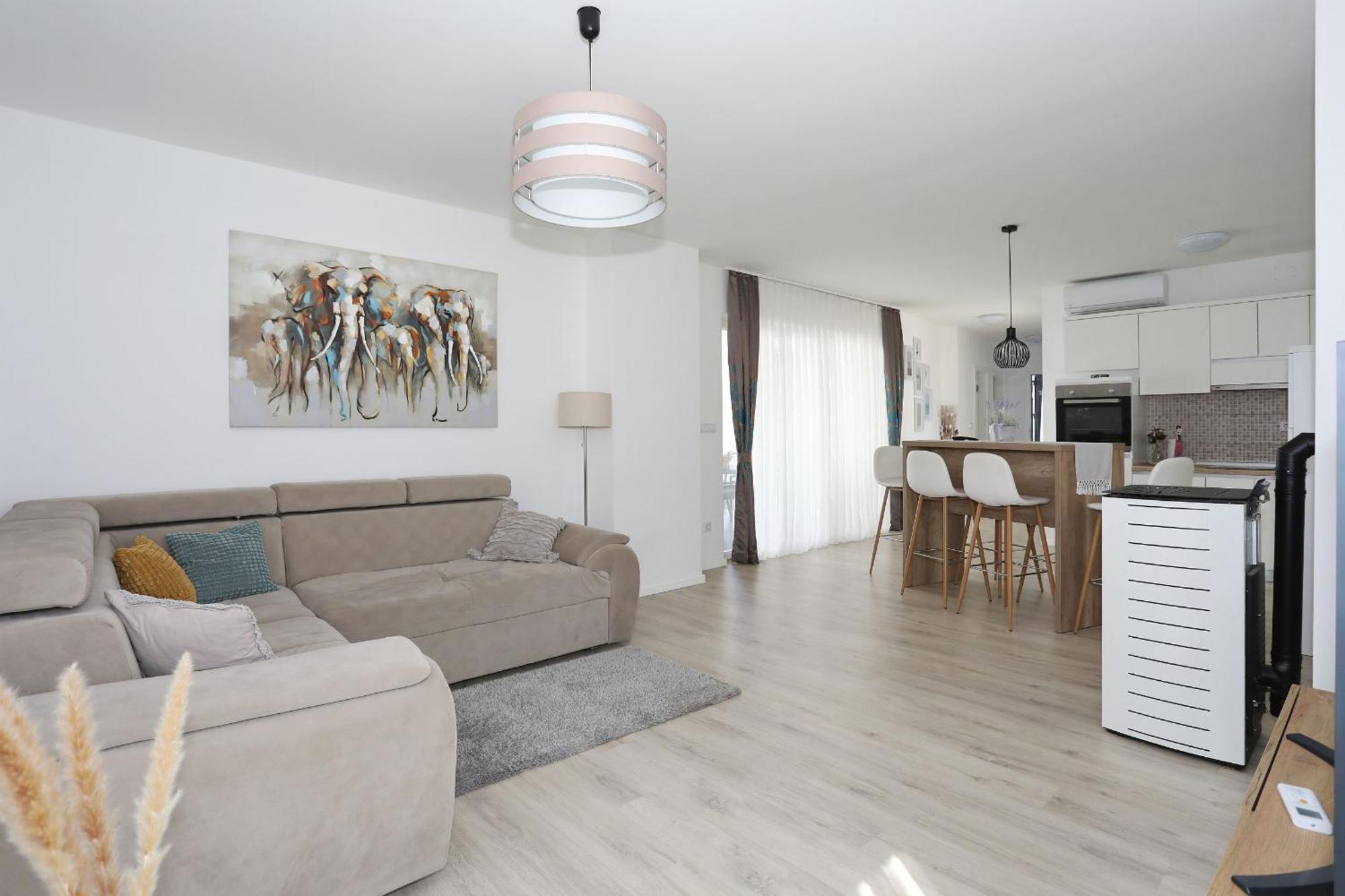 Anmalu With Jacuzzi Apartment *